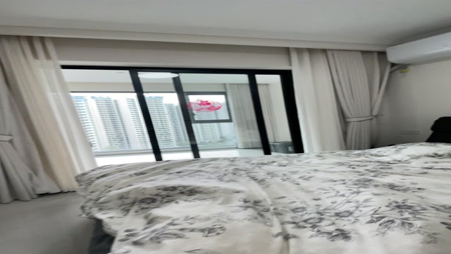 映江台卫生间实景