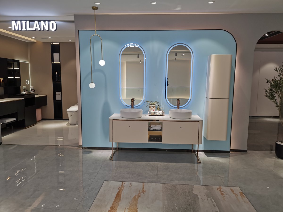 帝王洁具展厅-MILANO双人卫浴区